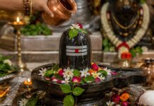 सावन के 4 सोमवार का रहस्य, जानिए किस दिन भगवान शिव को क्या अर्पित करें Sawan Somwar 2026