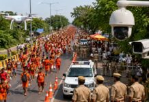 नोएडा में AI का पहरा, कांवड़ मार्गों पर 2500 पुलिसकर्मी और 30 ड्रोन तैनात Noida Traffic Plan
