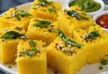 घर पर बिना झंझट तैयार करें परफेक्ट ढोकला, हर बाइट होगी सॉफ्ट और जूसी Dhokla Recipe