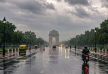 दिल्ली-NCR में थमी बारिश की रफ्तार, हिमाचल-उत्तराखंड में बरसेंगे बादल Monsoon