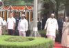 वंदे मातरम विवाद बढ़ा, राहुल-सोनिया के खिलाफ पुलिस शिकायत; कांग्रेस बोली- आरोप गलत Rahul Gandhi and Sonia Gandhi