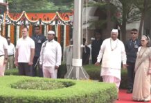 वंदे मातरम विवाद बढ़ा, राहुल-सोनिया के खिलाफ पुलिस शिकायत; कांग्रेस बोली- आरोप गलत Rahul Gandhi and Sonia Gandhi