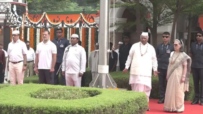 Rahul Gandhi and Sonia Gandhi Rahul Gandhi and Sonia Gandhi