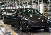 टेस्ला समेत चीनी कंपनियों का बड़ा रिकॉल, 43 लाख EV में दरवाजों की समस्या EV Recall 2026