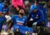 IND vs SL: टीम इंडिया को बड़ा झटका, घातक बाउंसर पर चोटिल हुए ऋषभ पंत, छोड़ना पड़ा मैदान Rishabh Pant