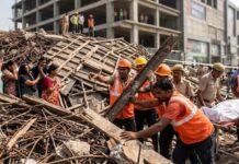 वृंदावन में दर्दनाक हादसा, ओमैक्स मॉल में शटरिंग गिरने से 3 मजदूरों की मौत, 1 की हालत गंभीर Mathura Accident