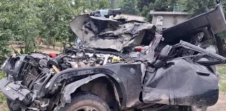 हापुड़ गंगा एक्सप्रेसवे में पलटी थार, 4 दोस्तों की दर्दनाक मौत Hapur Accident