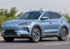 भारत में टेस्टिंग के दौरान फिर दिखी BYD Seal U, प्लग-इन हाइब्रिड SUV में मिल सकती है 1080 KM तक की रेंज BYD Seal U spotted testing in India again plug-in hybrid SUV could offer a range of up to 1080 km