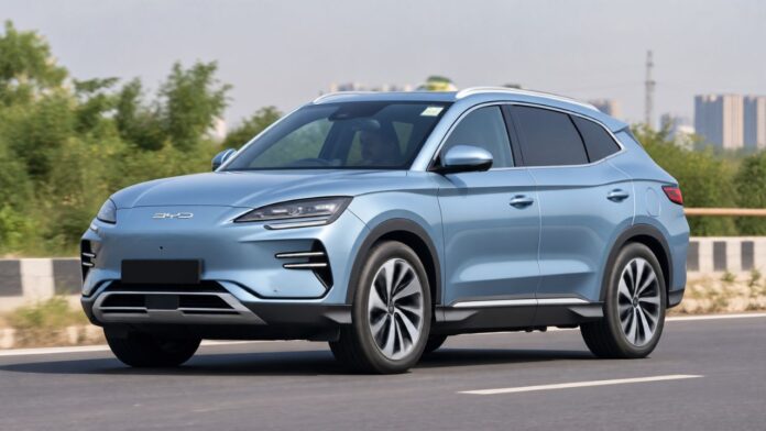 BYD Seal U spotted testing in India again plug-in hybrid SUV (1) BYD Seal U spotted testing in India again plug-in hybrid SUV could offer a range of up to 1080 km