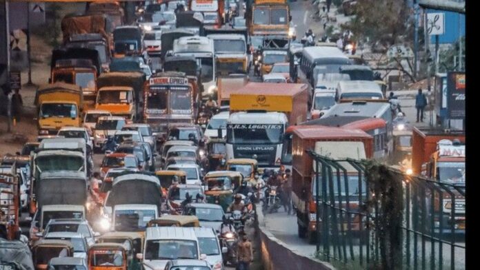 Delhi Traffic Delhi Traffic