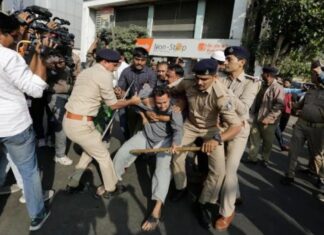 खौफनाक, दिल्ली से अगवा कर हरियाणा ले गए आरोपी, सोनीपत में युवक को लाठी-डंडों से पीट-पीटकर मार डाला Delhi Youth Beaten to Death Over Theft Suspicion