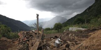 नेपाल में जलप्रलय का कहर, 10 दिन बाद अंधेरी सुरंग से 2 कर्मचारी जिंदा निकले Nepal Flood