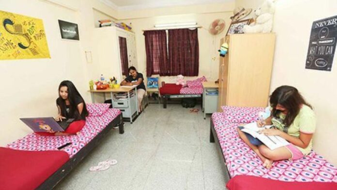 Delhi University hostel shortage Delhi University hostel shortage