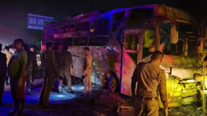 Yamuna Expressway Sleeper Bus Fire Yamuna Expressway Sleeper Bus Fire