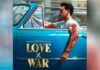 Love and War First Look: खून से सना हाथ, आंखों में जुनून, रणबीर कपूर की फिल्म का फर्स्ट लुक आउट Love and War First Look Ranbir Kapoor