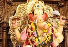 बप्पा के दर्शन के लिए एथनिक लुक में छाई राधिका मर्चेंट, फिरोजी कुर्ते में देसी अंदाज हुआ वायरल Ambani Family Lalbaugcha Raja Visit
