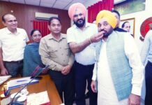 पंजाब सरकार द्वारा 8 लाख कर्मचारियों और पेंशनरों को त्योहारी सीजन का तोहफा; भगवंत मान सरकार ने महंगाई भत्ता बढ़ाकर 50 प्रतिशत किया Bhagwant Singh Mann