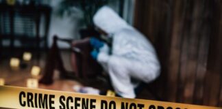 बेंगलुरु में पत्नी की हत्या कर आत्महत्या का रूप देने की कोशिश, बेंगलुरु में शक के चलते उजड़ा परिवार Crime