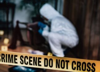 बेंगलुरु में पत्नी की हत्या कर आत्महत्या का रूप देने की कोशिश, बेंगलुरु में शक के चलते उजड़ा परिवार Crime