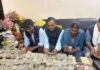 बिहार में अफसर दंपति के घर छापा, 1 करोड़ नकद और करोड़ों के गहने-घड़ियां बरामद