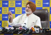 बहरीन की महिला को पंजाब क्यों लाया गया और महीनों तक एसजीपीसी सराय में क्यों रखा गया: बलतेज पन्नू