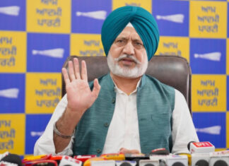 हरजिंदर सिंह धामी पंजाब पुलिस के साथ सहयोग करने के बजाय सीबीआई जांच की मांग क्यों कर रहे हैं? – बलतेज पन्नू