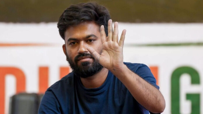 'अमेरिका से मिल रही अभिजीत दिपके को फंडिंग', CJP प्रदर्शन को लेकर अमेरिकी सिंगर मैरी मिलबेन का बड़ा आरोप