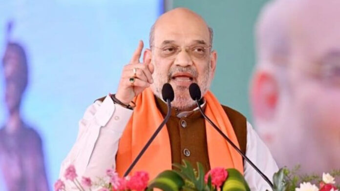 '30 साल तक नंबर नहीं आएगा' अमित शाह वोट चोरी के आरोपों पर राहुल गांधी को दिया करारा जवाब