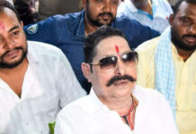 JDU का बड़ा एक्शन, अनंत सिंह की सदस्यता रद्द, पत्नी संग 6 साल के लिए पार्टी से बाहर, मचा सियासी घमासान