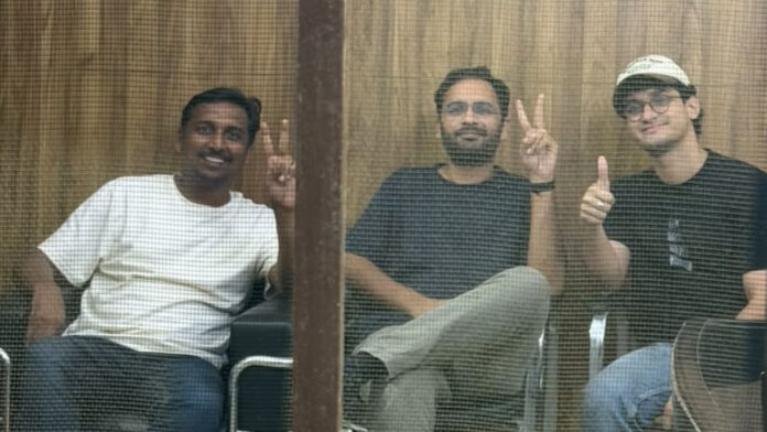पांच दिनों की न्यायिक हिरासत में तिहाड़ जेल भेजे गए आशुतोष रांका और सौरभ दास, शिंदे को मिली राहत