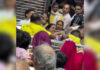 बांके बिहारी मंदिर में श्रद्धालुओं से मारपीट, वीडियो वायरल