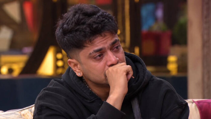बिग बॉस के घर में फूट-फूटकर रोए यंग डीएसए, पिता की बेबसी और मां का अपमान याद कर छलका दर्द