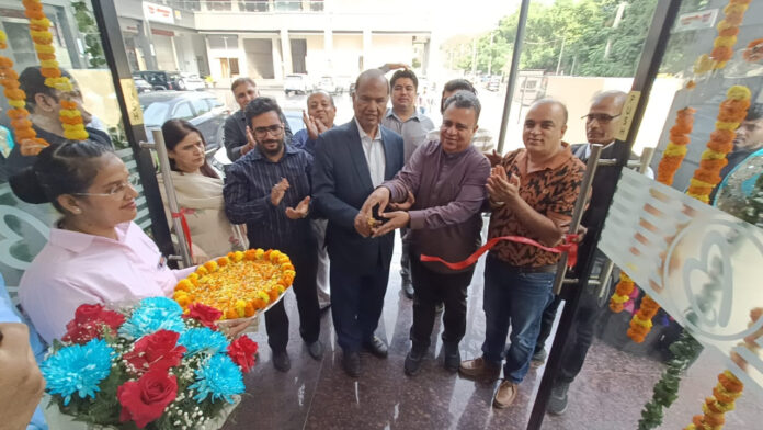 मोहाली में स्वाद का नया ठिकाना, बीकानेरवाला के नए आउटलेट का भव्य उद्घाटन