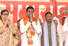 यूपी में सपा को बड़ा झटका, राकेश प्रताप सिंह समेत तीन बागी विधायक भाजपा में हुए शामिल