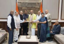 समाज सेवा के संकल्प को मिला उपराष्ट्रपति भवन का सम्मान, डॉ. मीना गुप्ता ने की सी. पी. राधाकृष्णन से मुलाकात