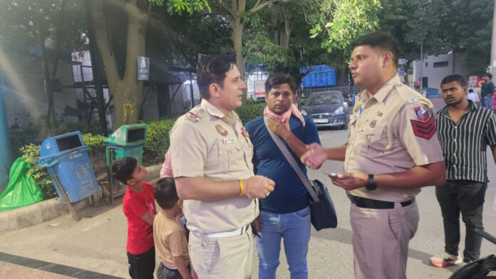 मौत को मात! चाइनीज मांझे से युवक की गर्दन कटी, खून से लथपथ हालत में पुलिस बनी फरिश्ता