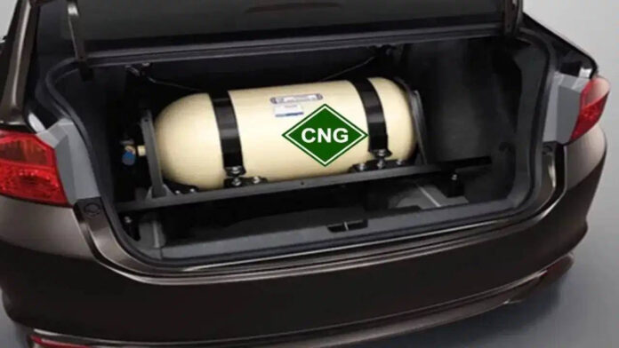 CNG भरवाते समय इन गलतियों से बचें, छोटी लापरवाही बन सकती है बड़े खतरे का कारण