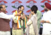 ‘जब मांगा कुछ नहीं तो अपमान क्यों सहूं’,जुबिन नौटियाल के पिता ने छोड़ी BJP, कांग्रेस में हुए शामिल
