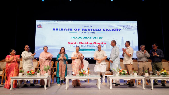 दिल्ली के 4000 सफाई योद्धाओं को दिवाली का बड़ा तोहफा