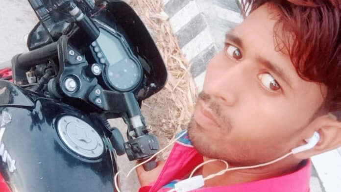 पार्किंग की झाड़ियों में मिली 32 वर्षीय बिरजू राय की लाश, हत्या की आशंका से मचा हड़कंप