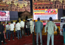 रामलीला के मंच से बाहरी जिला पुलिस का संदेश ‘सतर्क नागरिक, सुरक्षित समाज, नशामुक्त दिल्ली, साइबर अपराध मुक्त भारत’
