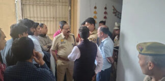 23वीं मंजिल से मौत की छलांग! पूजा के फूल तोड़ने गए पिता-पुत्र की दर्दनाक मौत, परिवार में मचा कोहराम