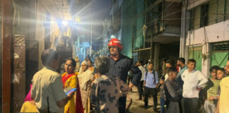 विश्वास नगर की राम गली में मकान में लगी आग, दमकल की दो गाड़ियों ने 10 मिनट में पाया काबू