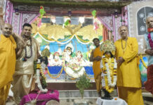 541 वर्ष पुराने ठाकुर गौरांग महाप्रभु पहुंचे वृंदावन
