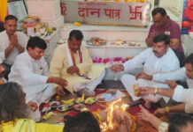 मुज़फ़्फ़रनगर में महर्षि वाल्मीकि जयंती पर हवन-यज्ञ: मंत्री कपिल देव ने दी आहुति