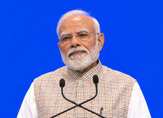 India Mobile Congress का PM मोदी ने किया उद्घाटन, बोले- देश के कोने-कोने तक पहुंचा 5G