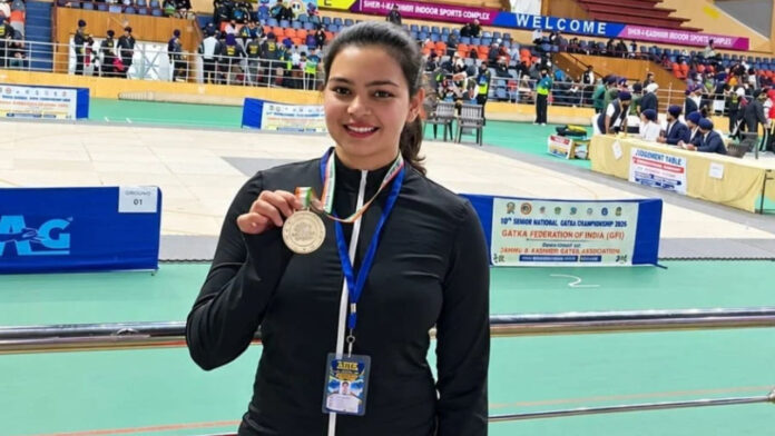 रतिया की बेटी खुशबू गिल ने श्रीनगर में जीता सिल्वर मेडल, हरियाणा का नाम किया रोशन