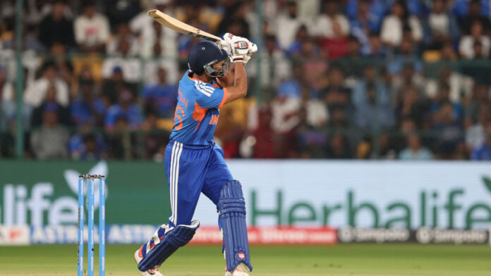 IND vs WI: नमन धीर ने 24 रन बनाकर रचा इतिहास, युवराज सिंह का तोड़ा वर्ल्ड रिकॉर्ड