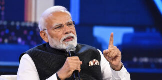 मोदी का कांग्रेस पर हमला, बोले- दुनिया बदल रही, कुछ लोग अव्यवस्था चाहते हैं