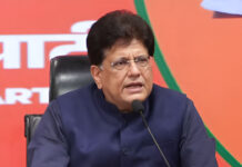 ‘राजनीतिक रिवॉर्ड’ गिनाकर राहुल गांधी पर बरसे पीयूष गोयल, पूर्व CEC की नियुक्तियों को लेकर उठाए सवाल